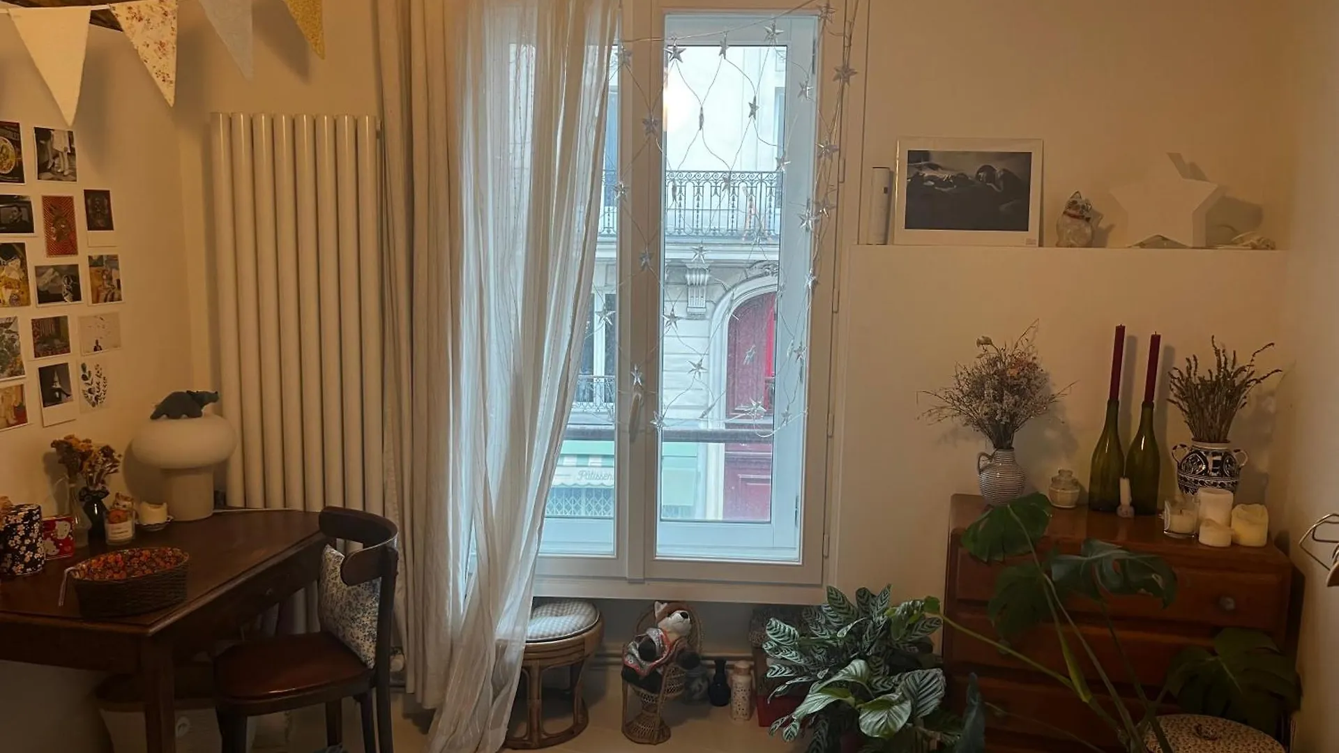 Homestay Deux En Plein Coeur De Montmartre, *